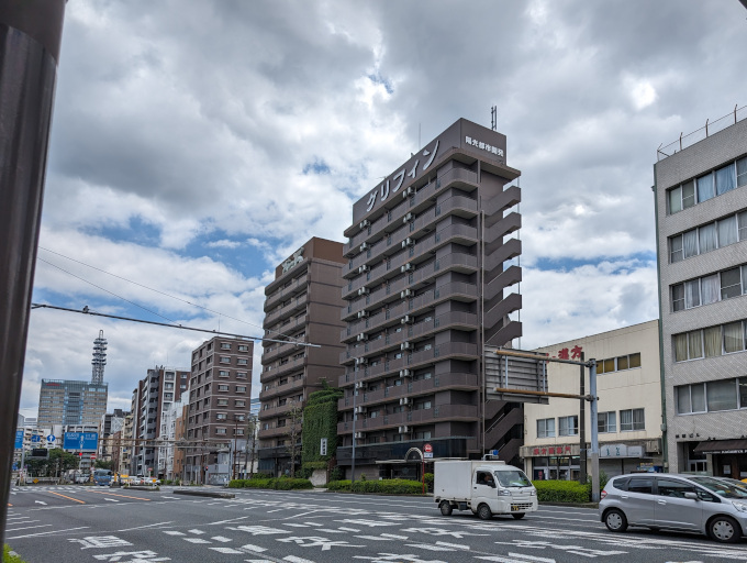 グリフィン横浜・戸部駅前