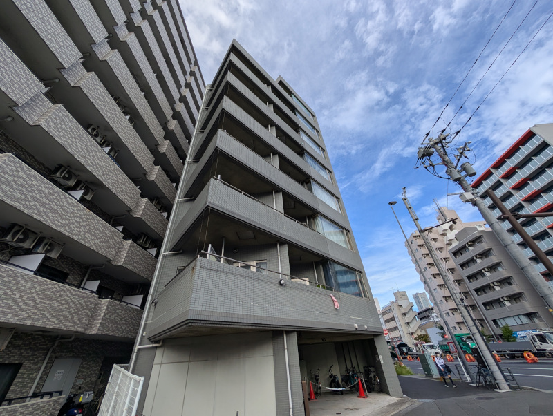 グリフィン横浜・ウェスタ